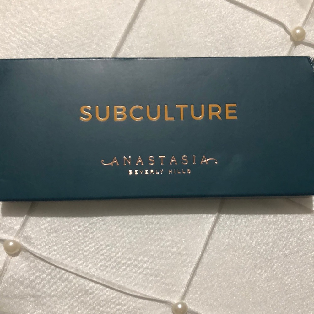 New Subculture Eyeshadow Palette